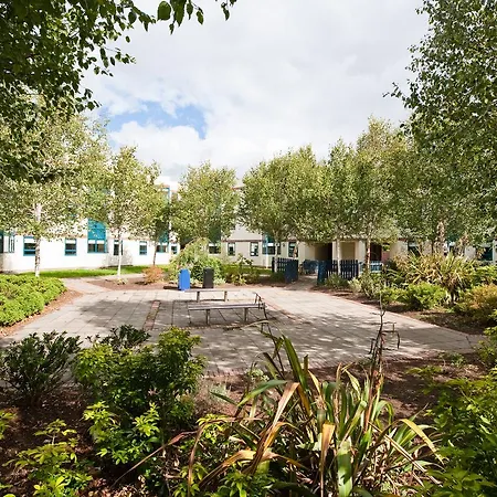 Dcu Larkfield * Dublín